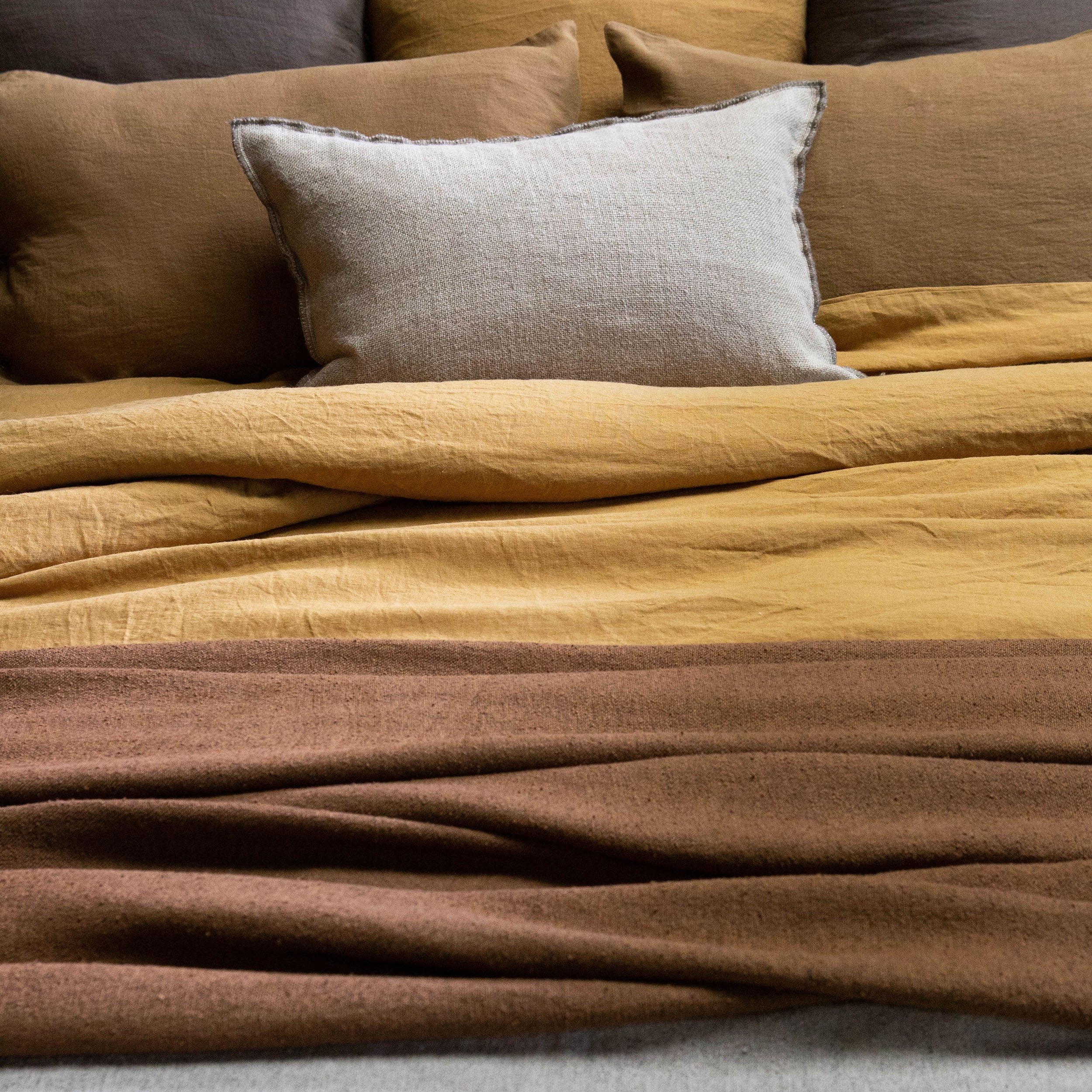 Hemp Throw - Caramel