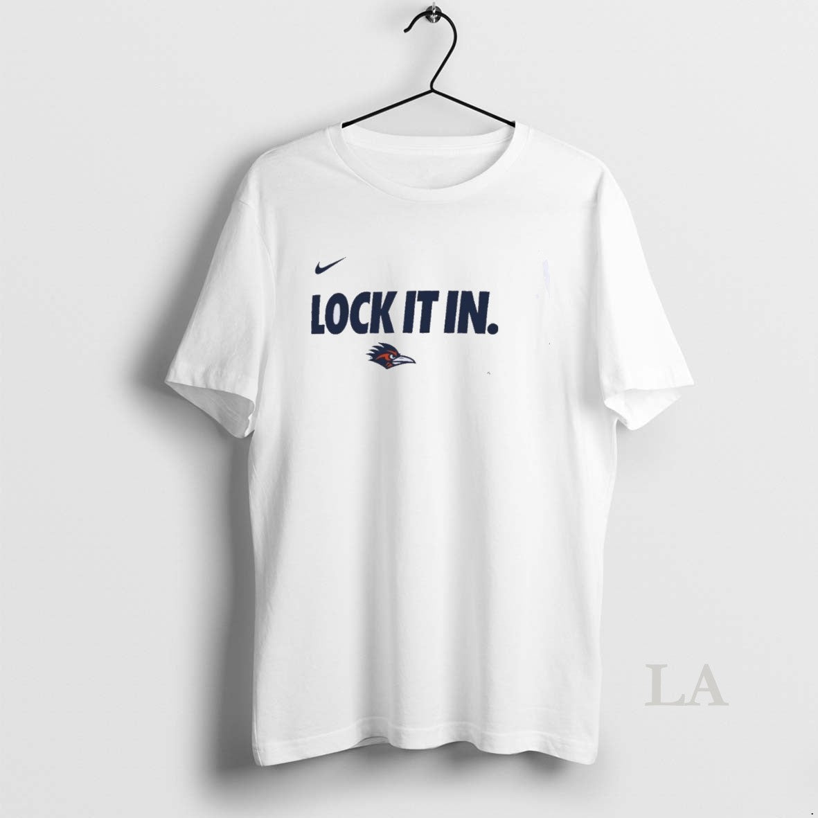 Original University Of Texas San Antonio Basketball Lock It In Bench Unisex T-shirt, Sweatshirt, Hoodie, Long Sleeve Tee
