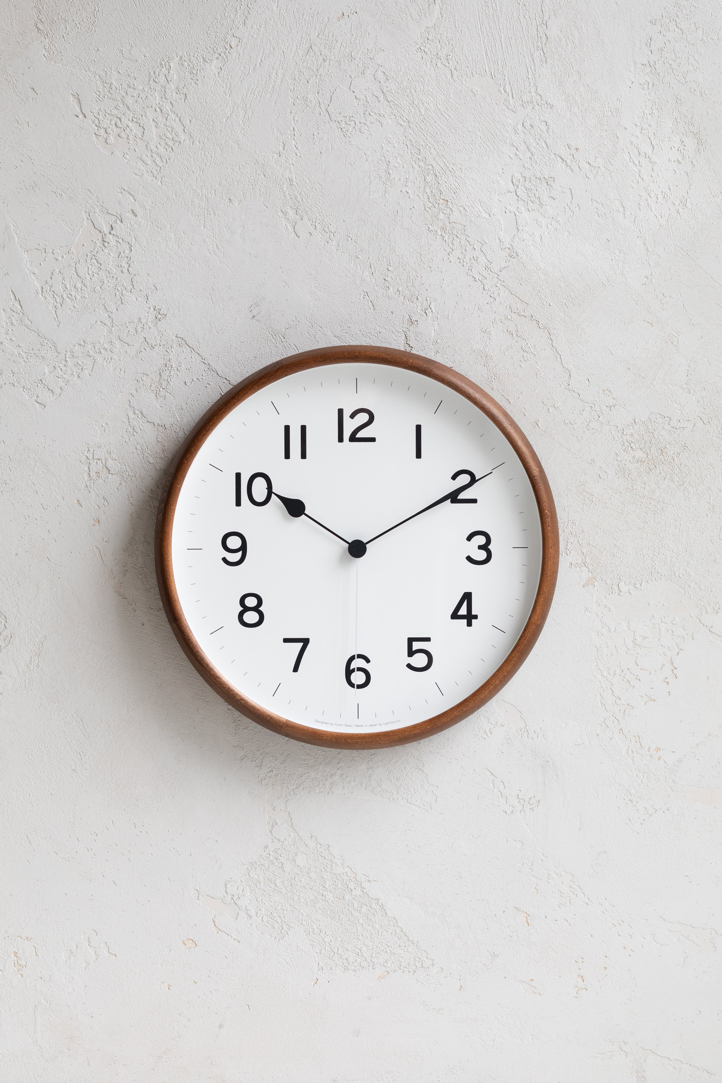 ROOT Round Clock - Brown
