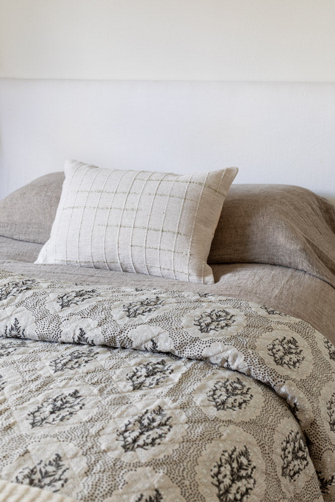 Winfleur Marigold Graphite Coverlet