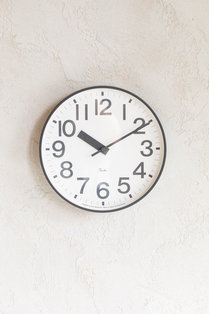 Riki Public Clock